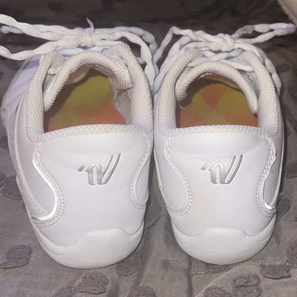 Varsity Cheer Shoes - Picture 6 of 8